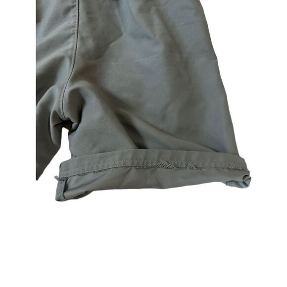 Under Armour boys sports shorts size YXL - Picture 3 of 3